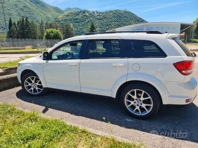 Usata Fiat Freemont 140 CV (102 kW) 2012 Bianco SUV