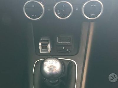 Usata Alfa Romeo Giulietta Exclusive 105 CV (77 kW) 2015 Bianco Berlina