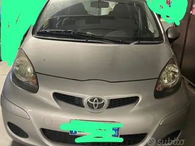 Usata Toyota Aygo 68 CV (50 kW) 2010 Utilitaria