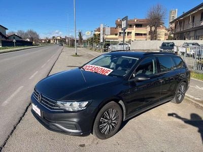 Usata VW Passat 120 CV (88 kW) 2020 Grigio Station wagon