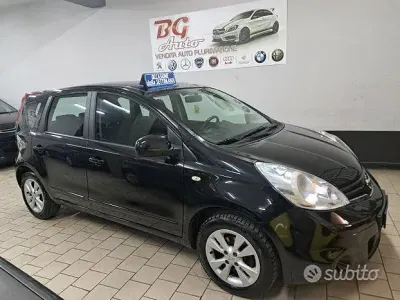 Usata Nissan Note 88 CV (64 kW) 2011 Nero Utilitaria