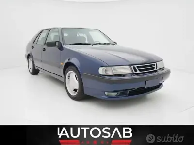 Begagnad Saab 9000 Aero 185 HK (136 kW) 1996 Blå Sedan