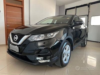 Usata Nissan Qashqai N-Connecta 115 CV (84 kW) 2019 Nero SUV