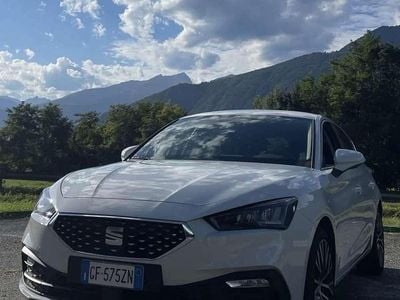 Usata Seat Leon XCELLENCE 150 CV (110 kW) 2021 Bianco Berlina