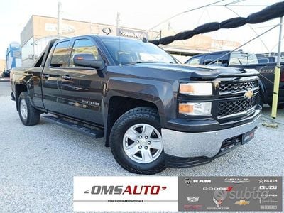 Usata Chevrolet Silverado LT 360 CV (264 kW) 2015 Grigio SUV