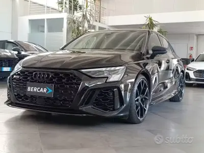 Usata Audi RS3 Sportback Comfort 400 CV (294 kW) 2023 Nero Utilitaria