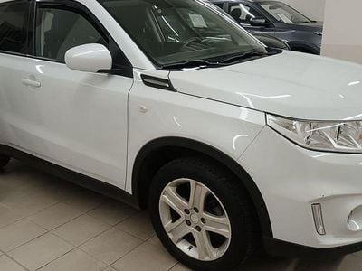 Usata Suzuki Vitara 120 CV (88 kW) 2018 Bianco SUV