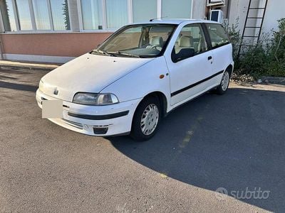Usata Fiat Punto 71 CV (52 kW) 1996 Bianco Berlina