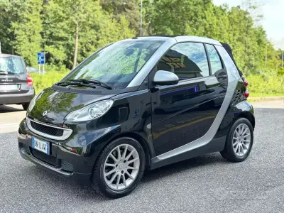 Usata Smart ForTwo Cabrio Passion 61 CV (44 kW) 2007 Nero Cabrio