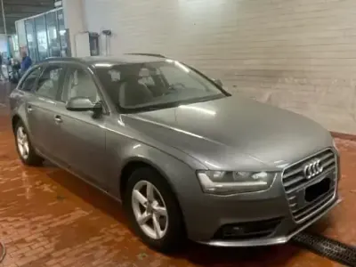 Usata Audi A4 Ambiente 177 CV (130 kW) 2012 Grigio Station wagon