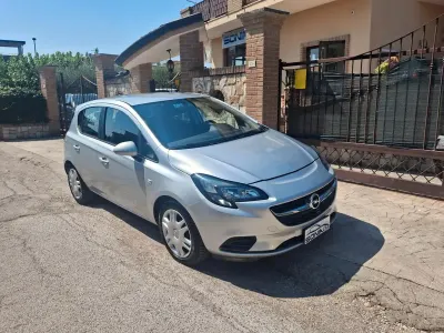 Usata Opel Corsa 90 CV (66 kW) 2019 Argento Utilitaria