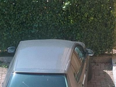 Usata VW Golf IV 115 CV (84 kW) 2005 Berlina
