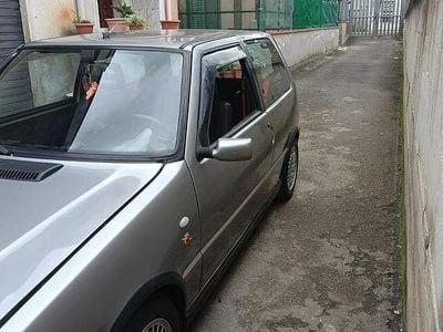 Käytetty Fiat Uno 69 HP (50 kW) 1989 Harmaa Viistoperä