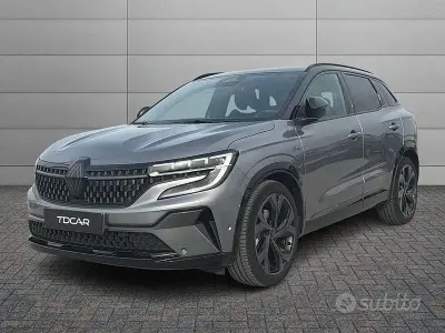 Usata Renault Austral Iconic 200 CV (147 kW) 2023 Grigio SUV