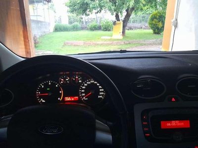 Usata Ford Focus Style 110 CV (80 kW) 2007 Argento Station wagon