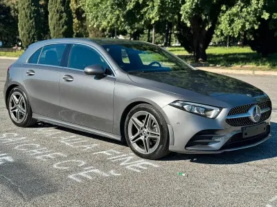 Usata Mercedes A200 AMG line 150 CV (110 kW) 2019 Grigio Berlina