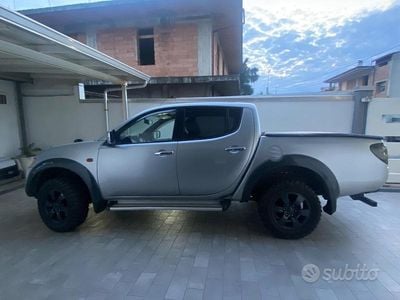 Usata Mitsubishi L200 136 CV (100 kW) 2007 Grigio Pick-up