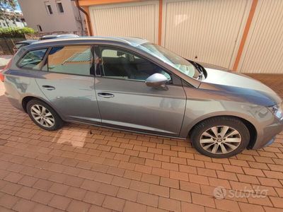 usata Seat Leon ST 1.6tdi 115 DSG