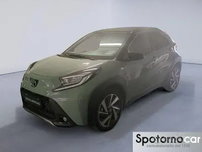 Usata Toyota Aygo X Lounge 72 CV (52 kW) 2024 Other SUV