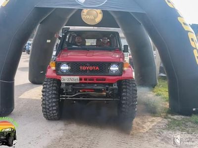 Gebraucht Toyota Land Cruiser 99 PS (72 kW) 1987 Rot SUV