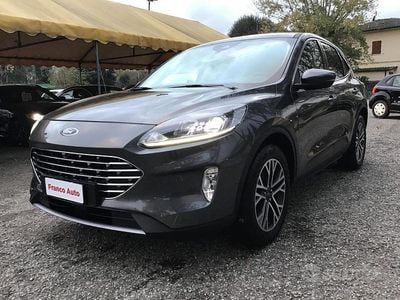 Usata Ford Kuga Titanium 120 CV (88 kW) 2020 Grigio SUV