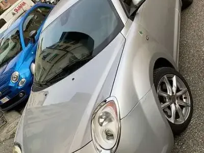 Usata Alfa Romeo MiTo Distinctive 155 CV (114 kW) 2009 Argento Utilitaria
