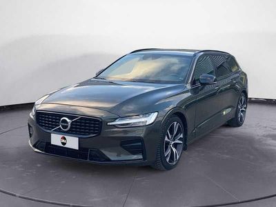 Usata Volvo V60 Business Edition 197 CV (144 kW) 2021 Bronzo Station wagon