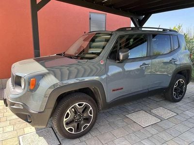 Usata Jeep Renegade Trailhawk 170 CV (125 kW) 2016 SUV