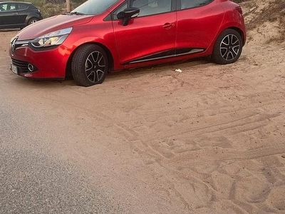 Usata Renault Clio IV 90 CV (66 kW) 2014 Rosso Berlina