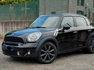 Usata Mini Countryman 143 CV (105 kW) 2013 Nero SUV