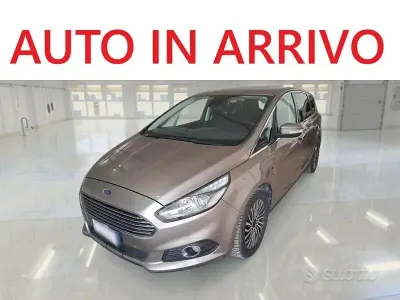 Begagnad Ford S-MAX
