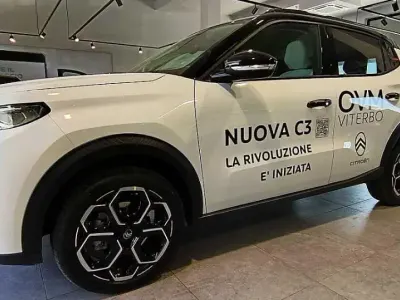 Nuova Citroën C3 PureTech 101 CV (74 kW) 2025 Bianco SUV