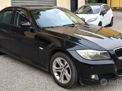 Usata BMW 320 142 CV (104 kW) 2008 Nero Berlina