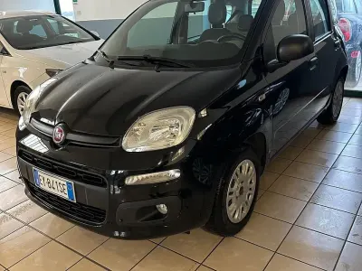 Begagnad Fiat Panda Lounge 69 HK (50 kW) 2015 Svart Halvkombi