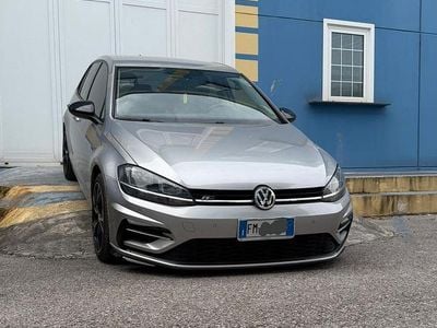 Usata VW Golf VII R-line 116 CV (85 kW) 2017 Grigio Utilitaria