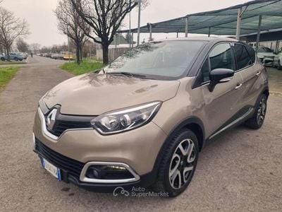 Usata Renault Captur Intens 120 CV (88 kW) 2016 Beige SUV