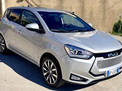 Usata EVO Evo 3 107 CV (78 kW) 2023 Argento SUV