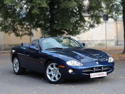 Jaguar XK8