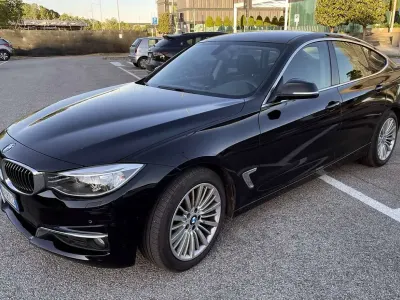Usata BMW 320 Gran Turismo Luxury Line 184 CV (135 kW) 2014 Nero Berlina