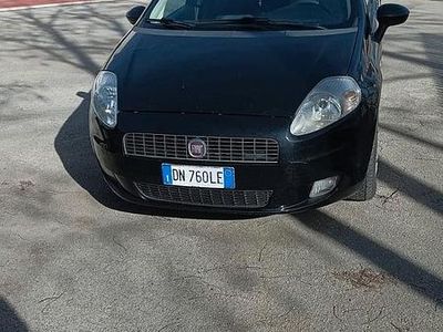 Usata Fiat Grande Punto 75 CV (55 kW) 2007 Utilitaria