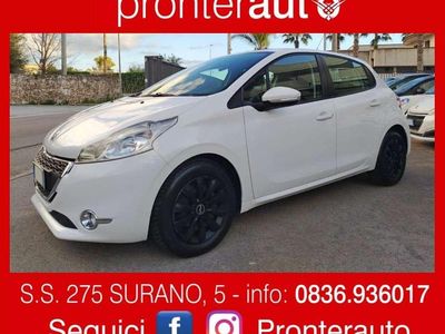 Usata Peugeot 208 95 CV (69 kW) 2015 Bianco Utilitaria