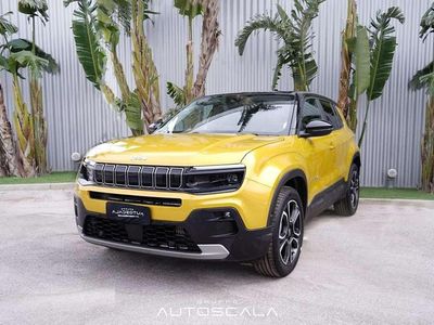 Usata Jeep Avenger Summit 101 CV (74 kW) 2024 Sun / tetto volcano SUV