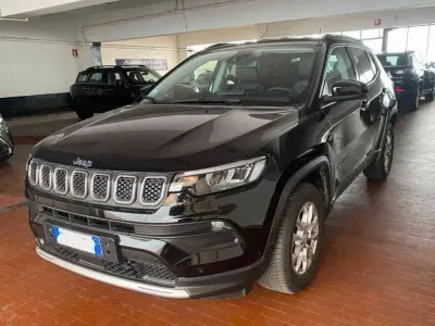 Usata Jeep Compass Limited 131 CV (96 kW) 2022 Nero SUV