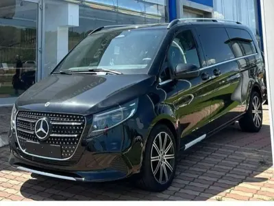 Nuova Mercedes V250 Avantgarde 190 CV (139 kW) 2025 Nero Monovolume
