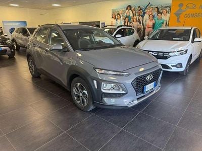 Grigio chiaro Usata 2019 Hyundai Kona XPrime SUV | 15.300 € (Ottimo prezzo)