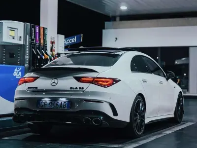 Usata Mercedes CLA35 AMG AMG 306 CV (225 kW) 2021 Bianco Coupé