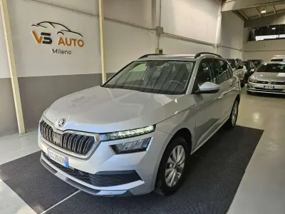 Usata Skoda Kamiq Ambition 110 CV (80 kW) 2022 Argento SUV