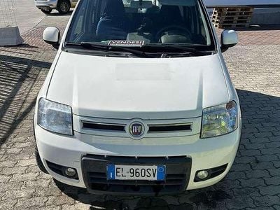 Usata Fiat Panda 4x4 60 CV (44 kW) 2012 Utilitaria
