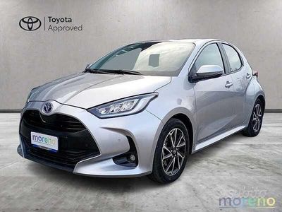 Usata Toyota Yaris Hybrid Trend 116 CV (85 kW) 2022 Grigio Berlina