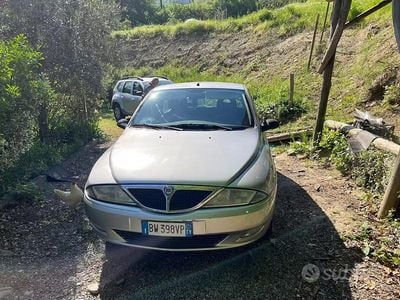 Begagnad Lancia Ypsilon 60 HK (44 kW) 2001 Halvkombi
